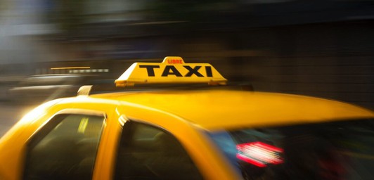 Такси: что нужно знать при обращении в службу?